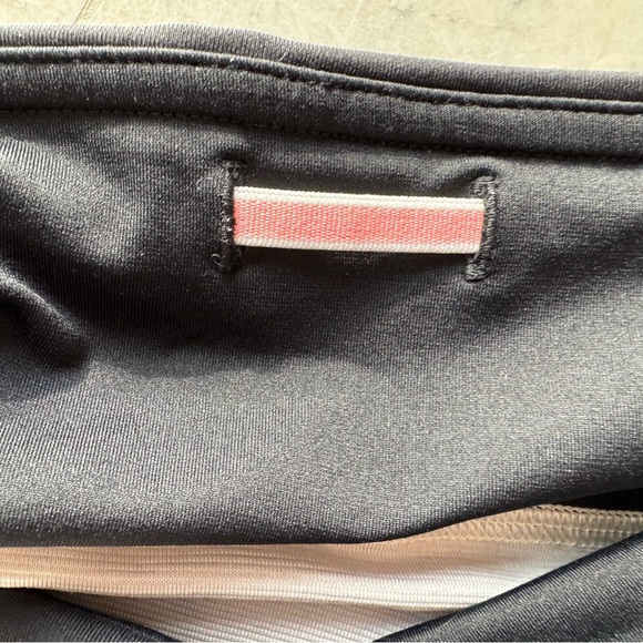 Lululemon Athletica Groovy Run shorts. Gingham plaid size 8. - Picture 7 of 9